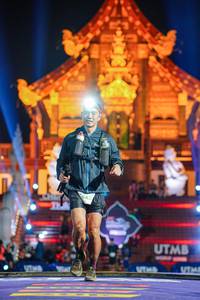 BIB: 943
                            <button type="button" onclick="openModal(22348686)" class="btn btn-primary btn-sm float-right btn-popup" data-toggle="modal" data-target=".modal-high-quality">
                        <i class="fas fa-shopping-cart"></i> Add to Cart
                    </button>
                                            <button type="button" onclick="isThisMe(22348686, true)" class="btn btn-success btn-sm float-right btn-popup btn-isme hidden" data-toggle="tooltip" data-placement="bottom" title="นี่คือรูปของคุณใช่ไหม คลิกที่นี่เพื่อเอาเข้าอัลบั้ม">
                        <i class="fas fa-plus"></i> Add to album
                    </button>
                    <button type="button" onclick="isThisMe(22348686, false)" class="btn btn-warning btn-sm float-right btn-popup btn-isnotme hidden">
                        <i class="fas fa-ban"></i> Remove from album
                    </button>